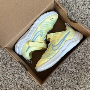 Nike Yellow and White Sneakers with Velcro Strap